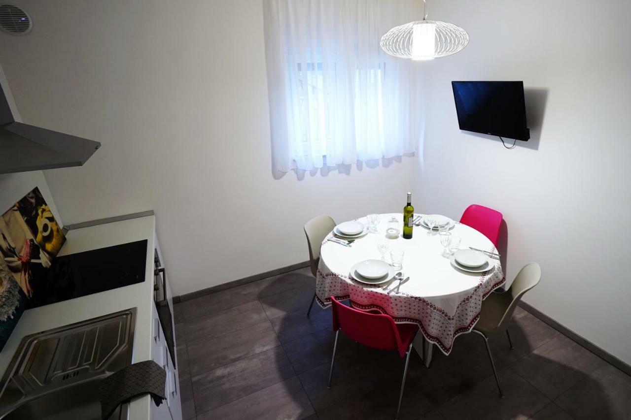 Casa Gremar Διαμέρισμα Pjescana Uvala Εξωτερικό φωτογραφία