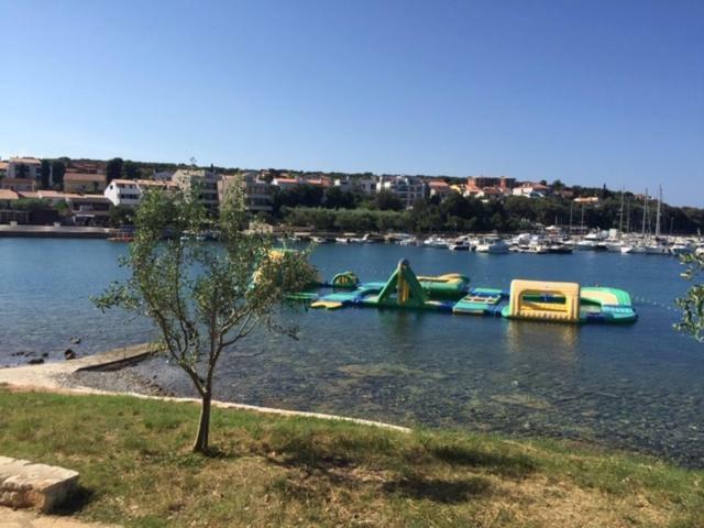 Casa Gremar Διαμέρισμα Pjescana Uvala Εξωτερικό φωτογραφία